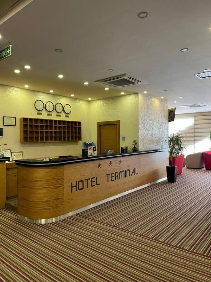 Hotel Terminal ティラナ エクステリア 写真
